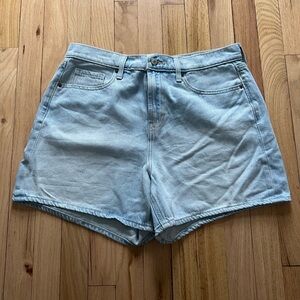 Old Navy Women's Light Wash Jean Shorts